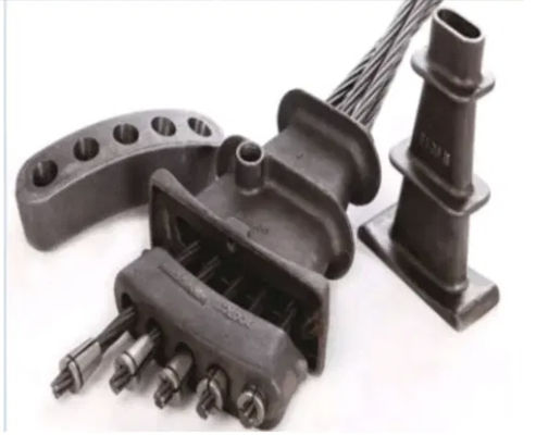 구조적 무결성을 향상시키기 위해 시스템 결합 포스트 텐싱