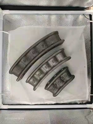 쉽게 설치 평면 머리 포스트 경화 저항 강철의 긴장 안커